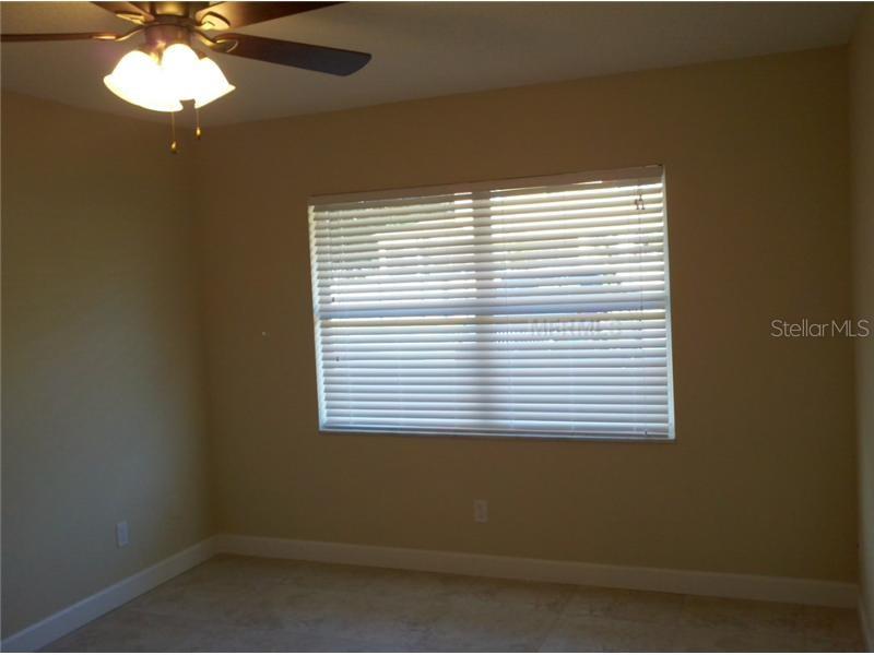 829 E Wildmere Ave Property Photo 12