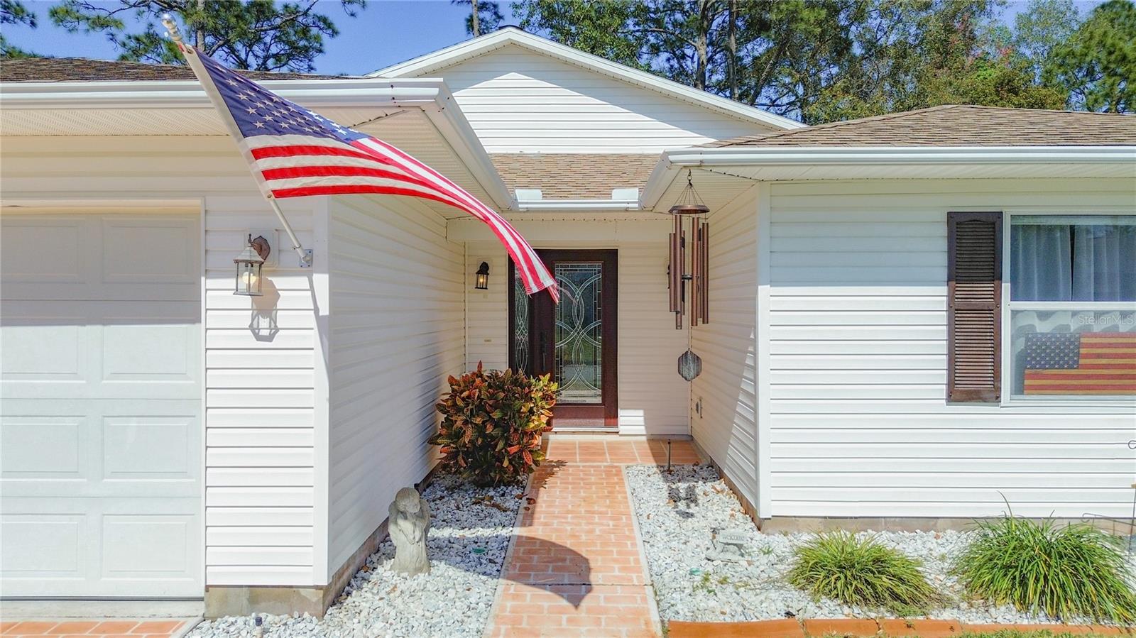 32676 Oak Park Dr Property Photo 2