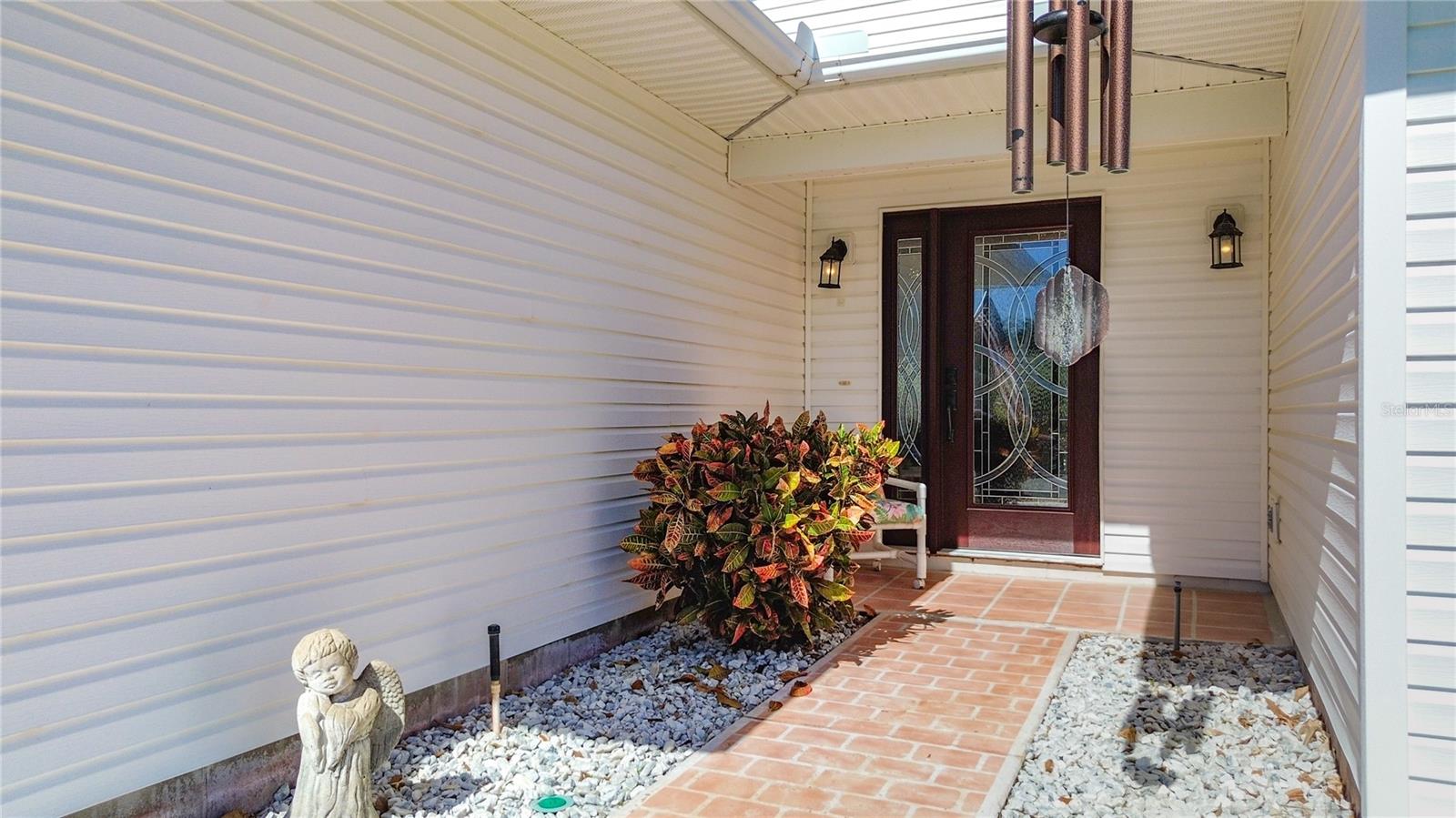 32676 Oak Park Dr Property Photo 3