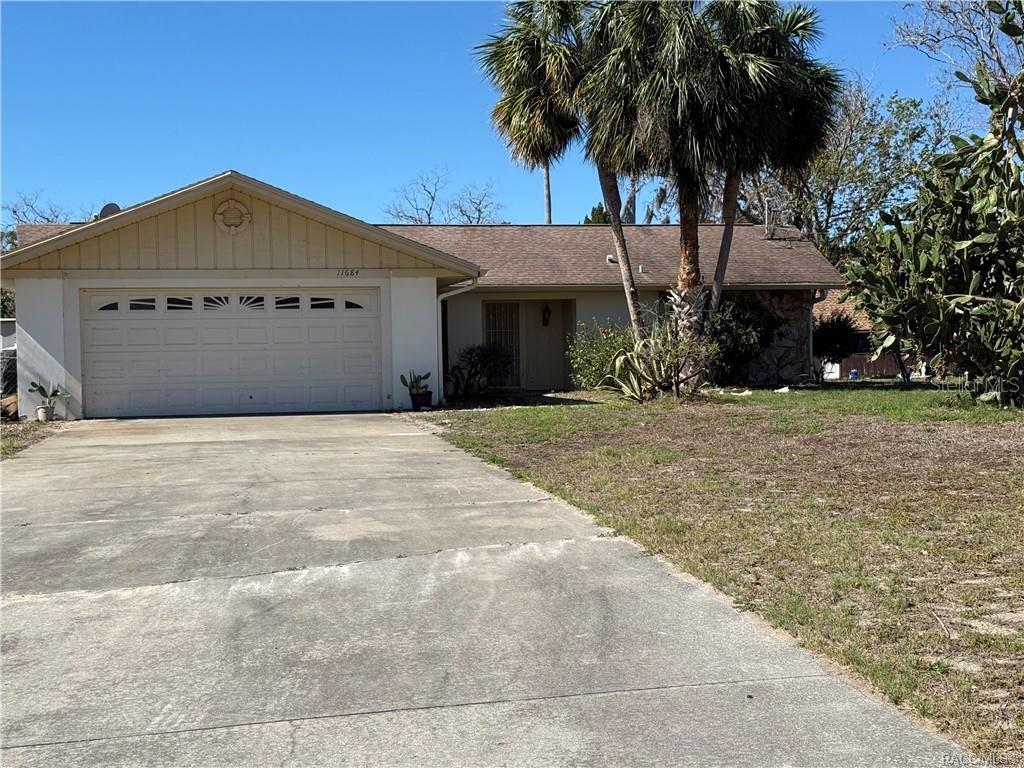 11684 W Sunnybrook Ct Property Photo 1
