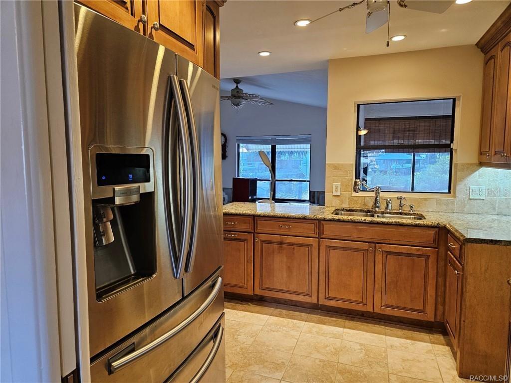 11684 W Sunnybrook Ct Property Photo 14