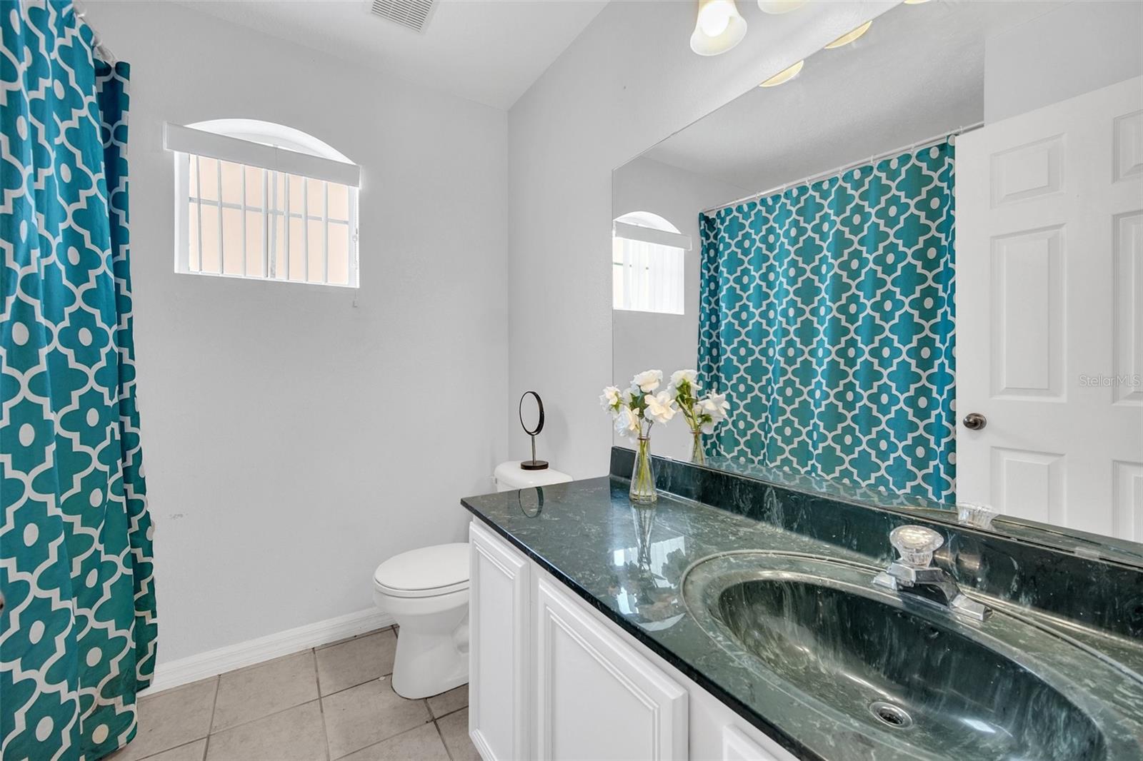 541 Castlemain Cir Property Photo 20