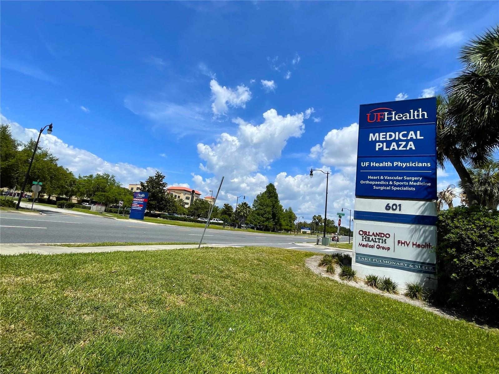 700 Doctors Ct Property Photo 8