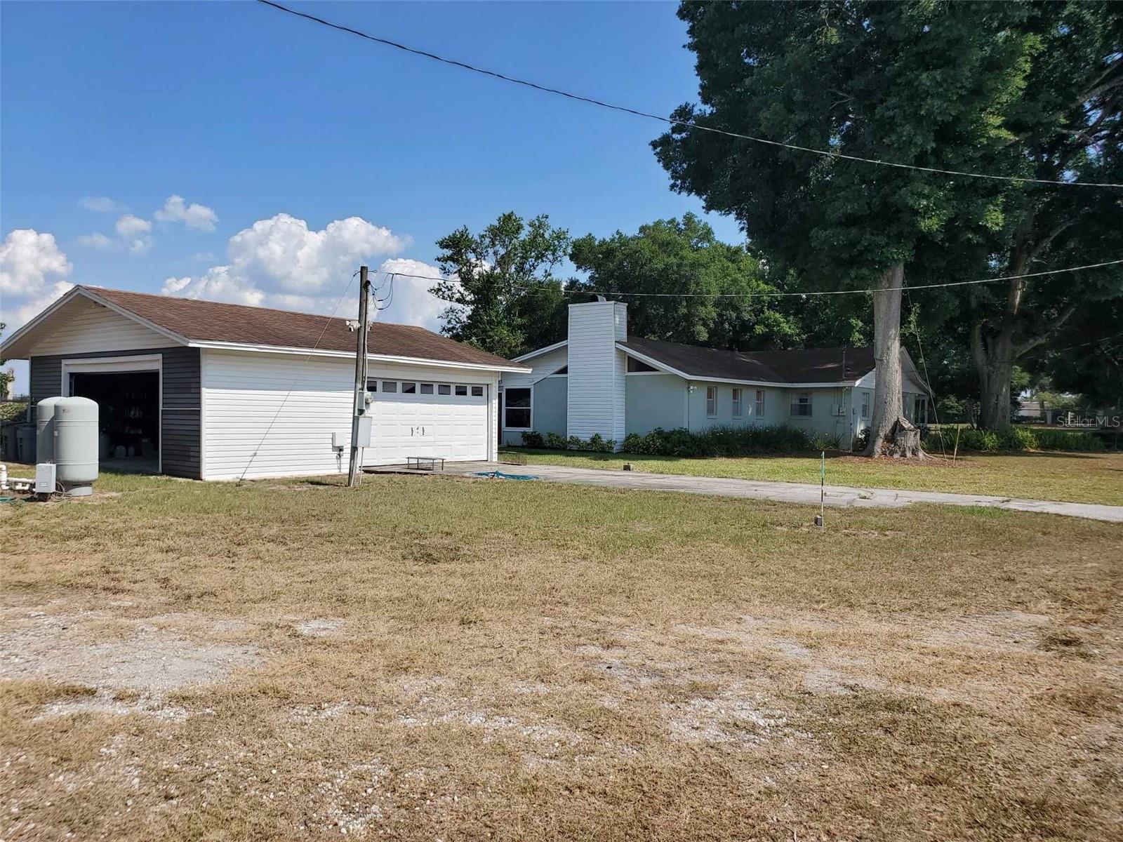 2103 W Kelly Park Rd Property Photo 16