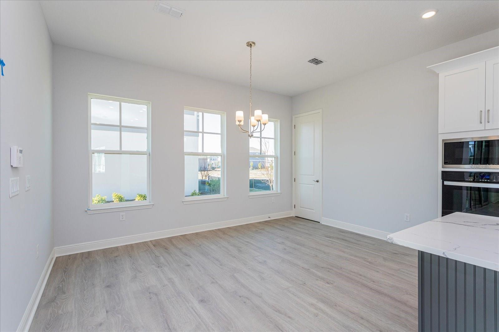 10125 Gobat Aly Property Photo 11