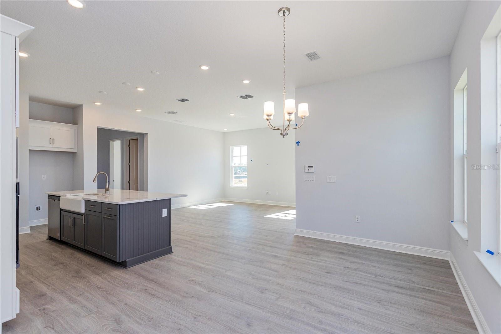 10125 Gobat Aly Property Photo 12