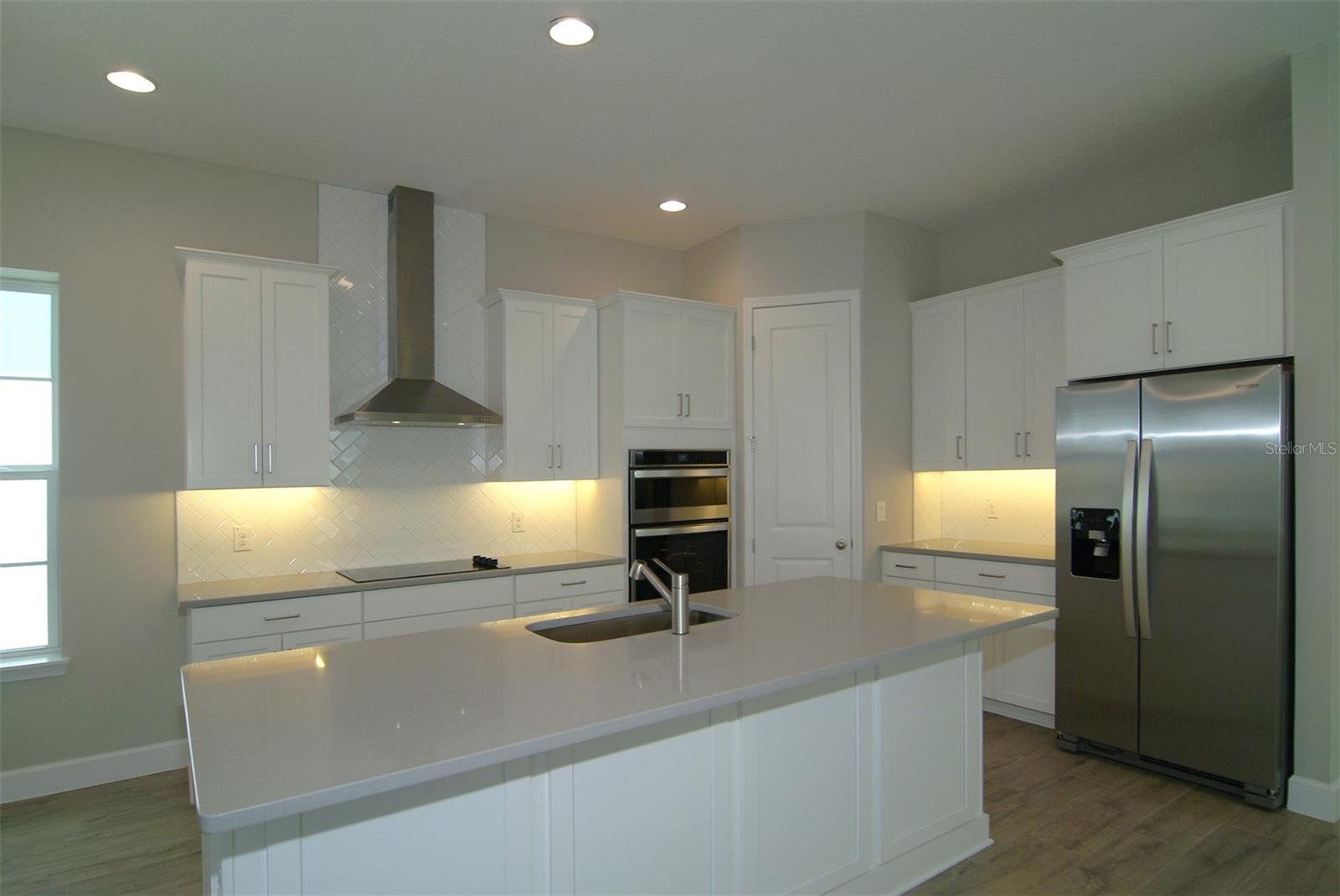 10218 Dulbecco St Property Photo 4
