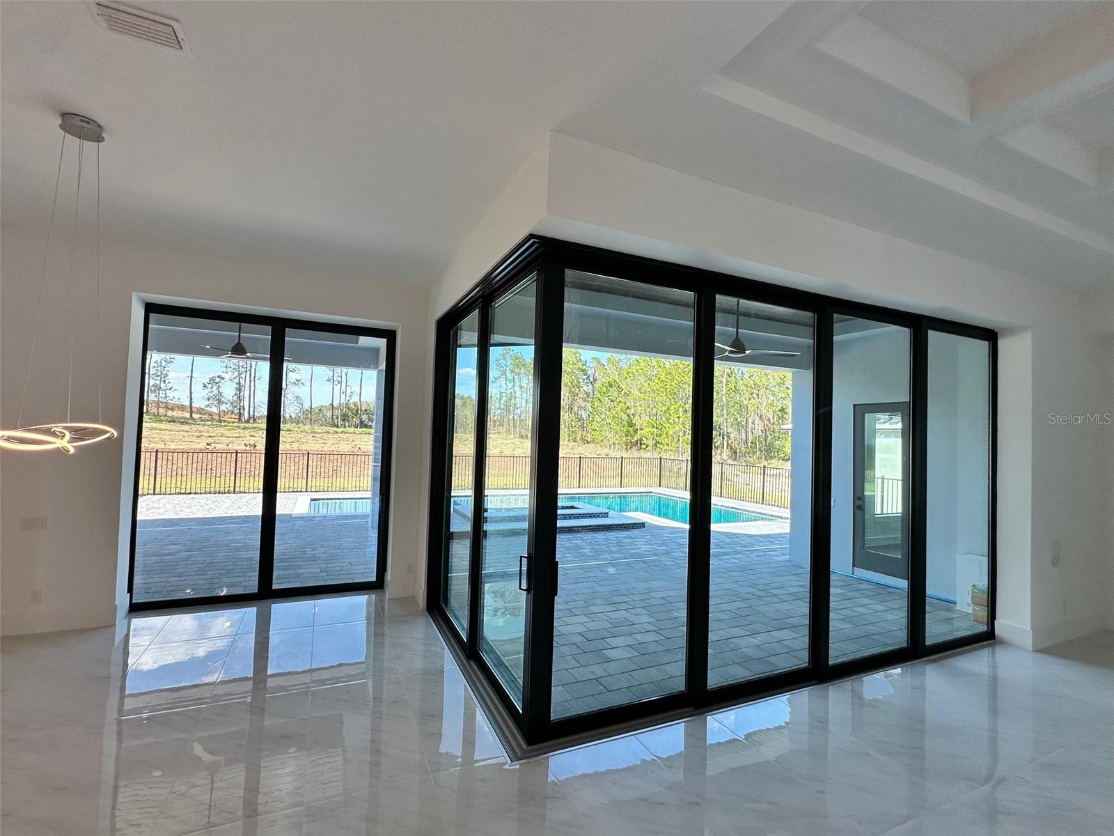 16122 Pendio Dr Property Photo 10