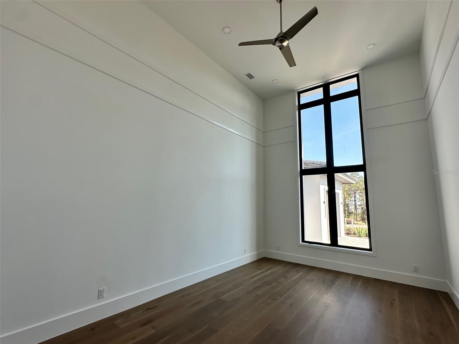 16122 Pendio Dr Property Photo 13