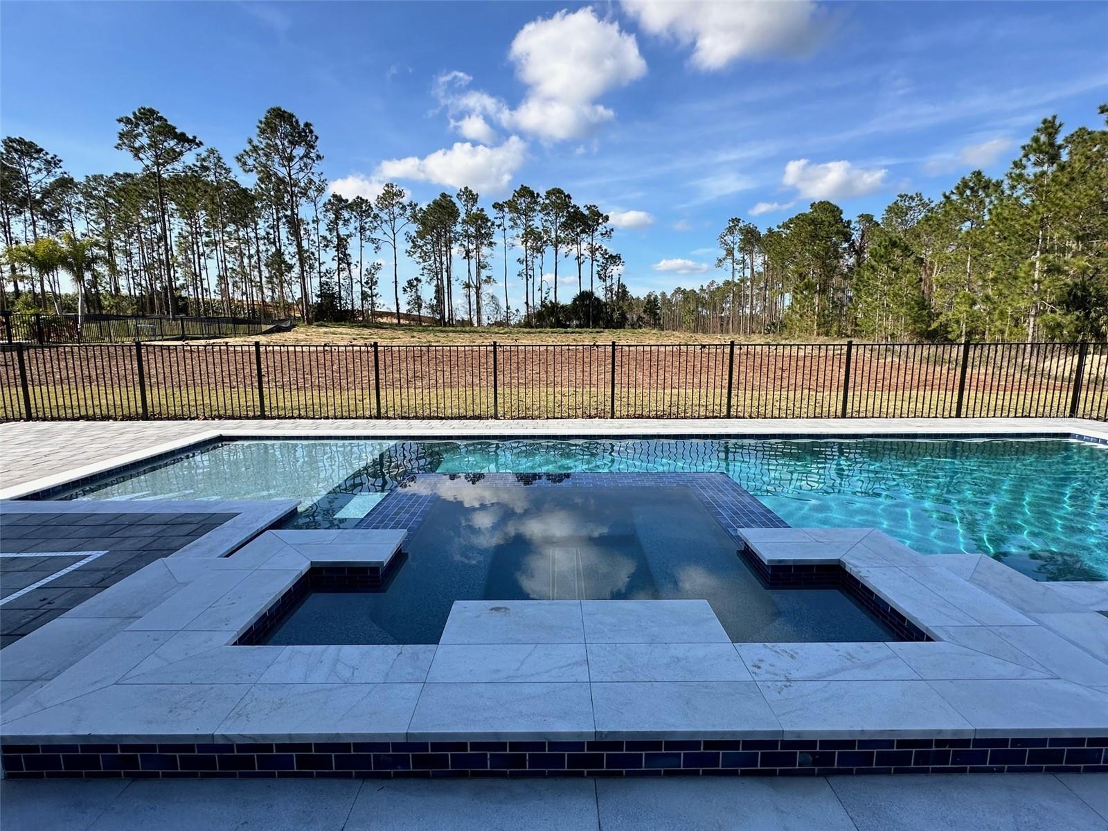 16122 Pendio Dr Property Photo 38