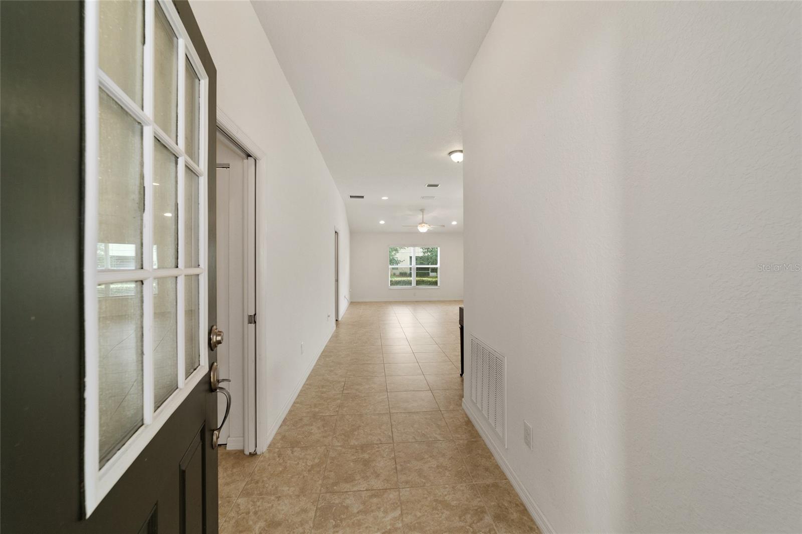 5072 Neptune Cir Property Photo 6