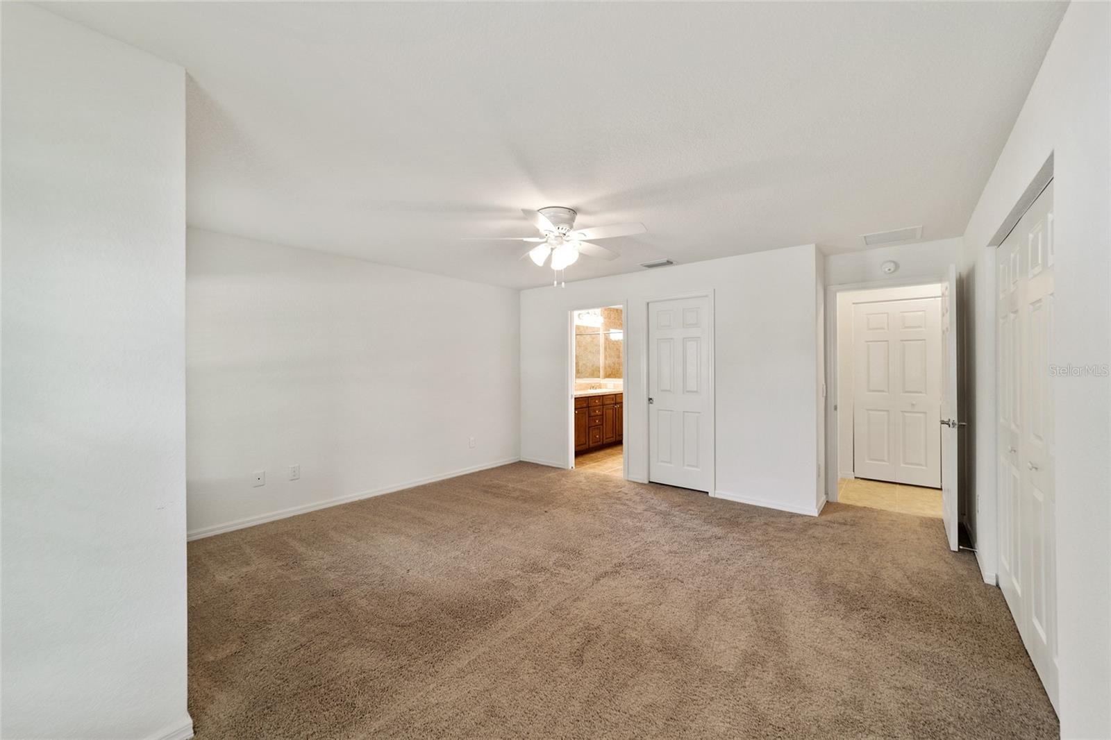 5072 Neptune Cir Property Photo 15