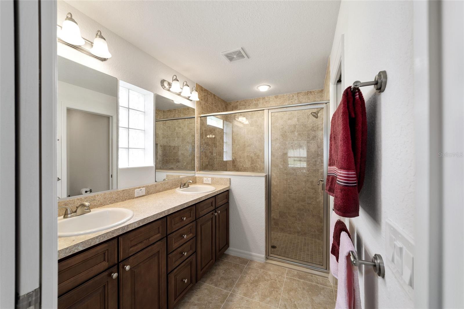 5072 Neptune Cir Property Photo 18