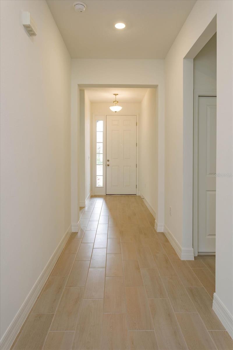 5807 Wallis Ln Property Photo 4