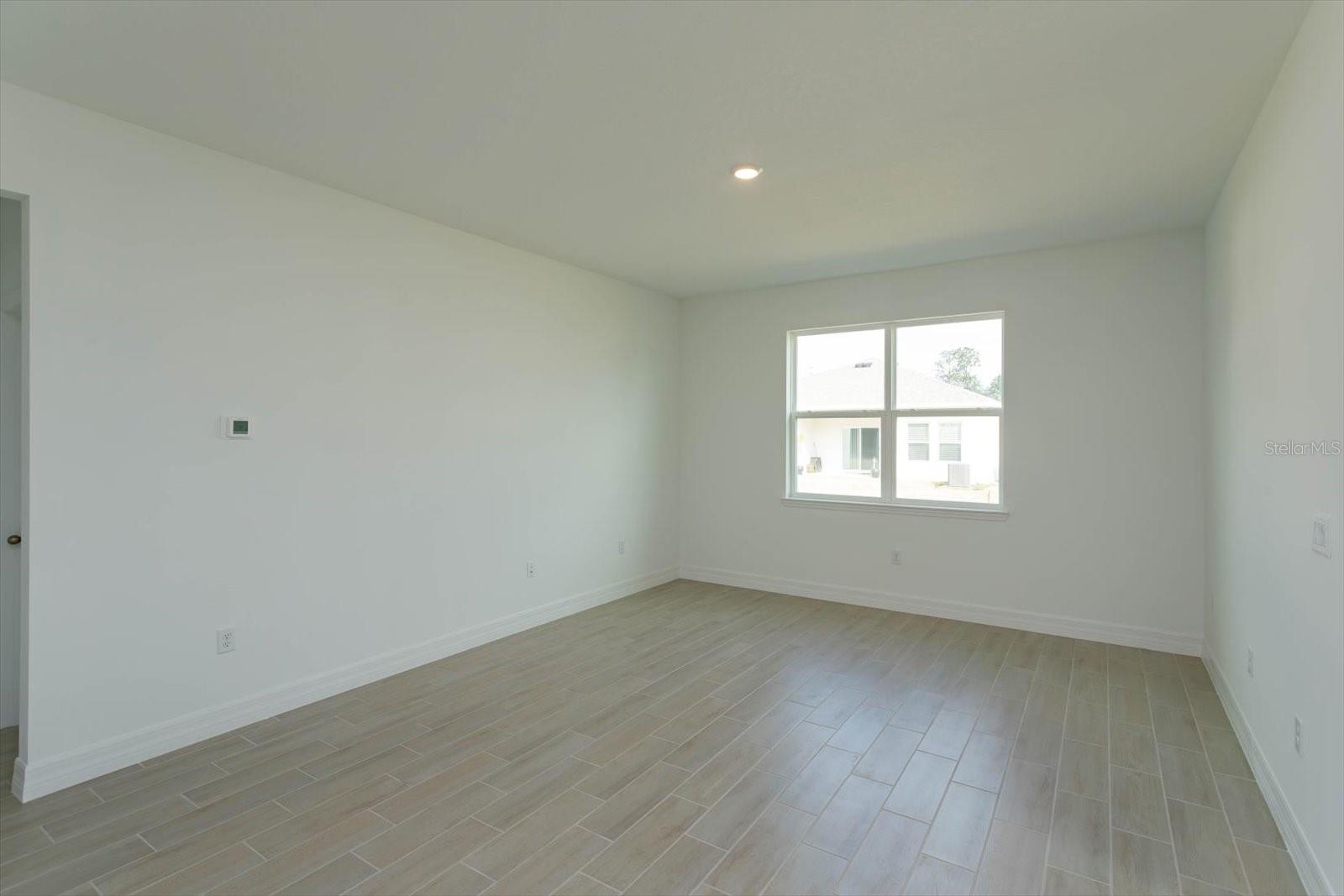 5807 Wallis Ln Property Photo 12