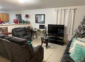 1603 Rose Ln Property Photo 4
