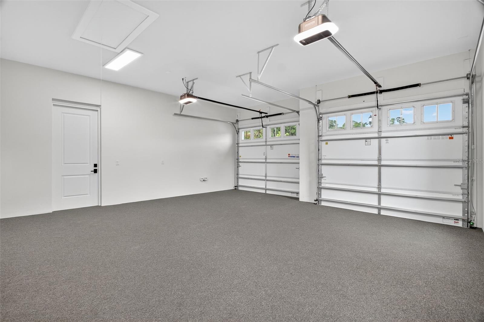 576 Casey Loop Property Photo 33