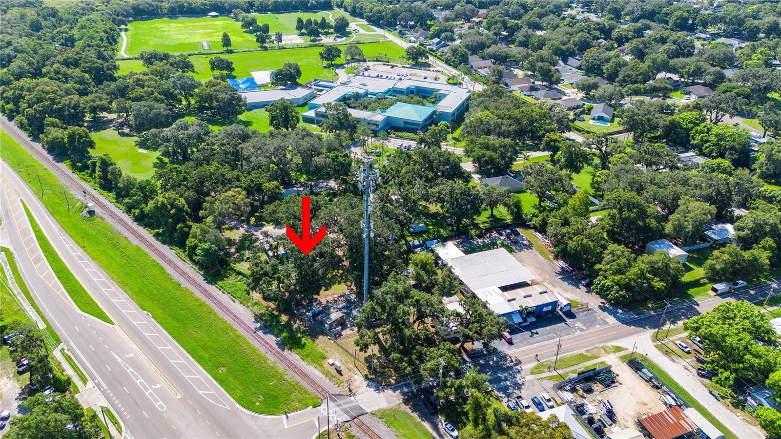 1503 Lakeview Ave Property Photo 1