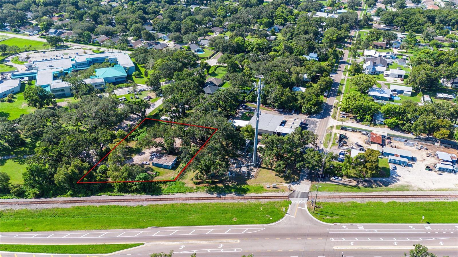 1503 Lakeview Ave Property Photo 2