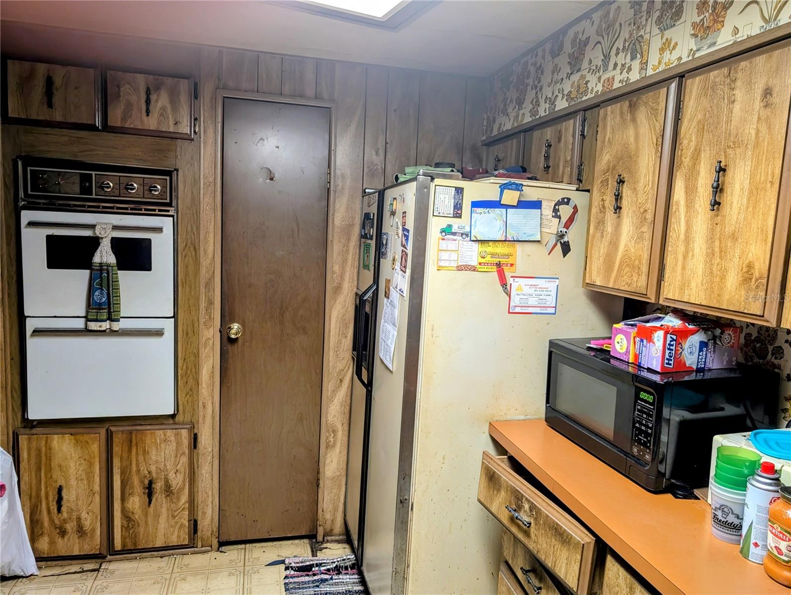 15244 Old Chisolm Trl Property Photo 2