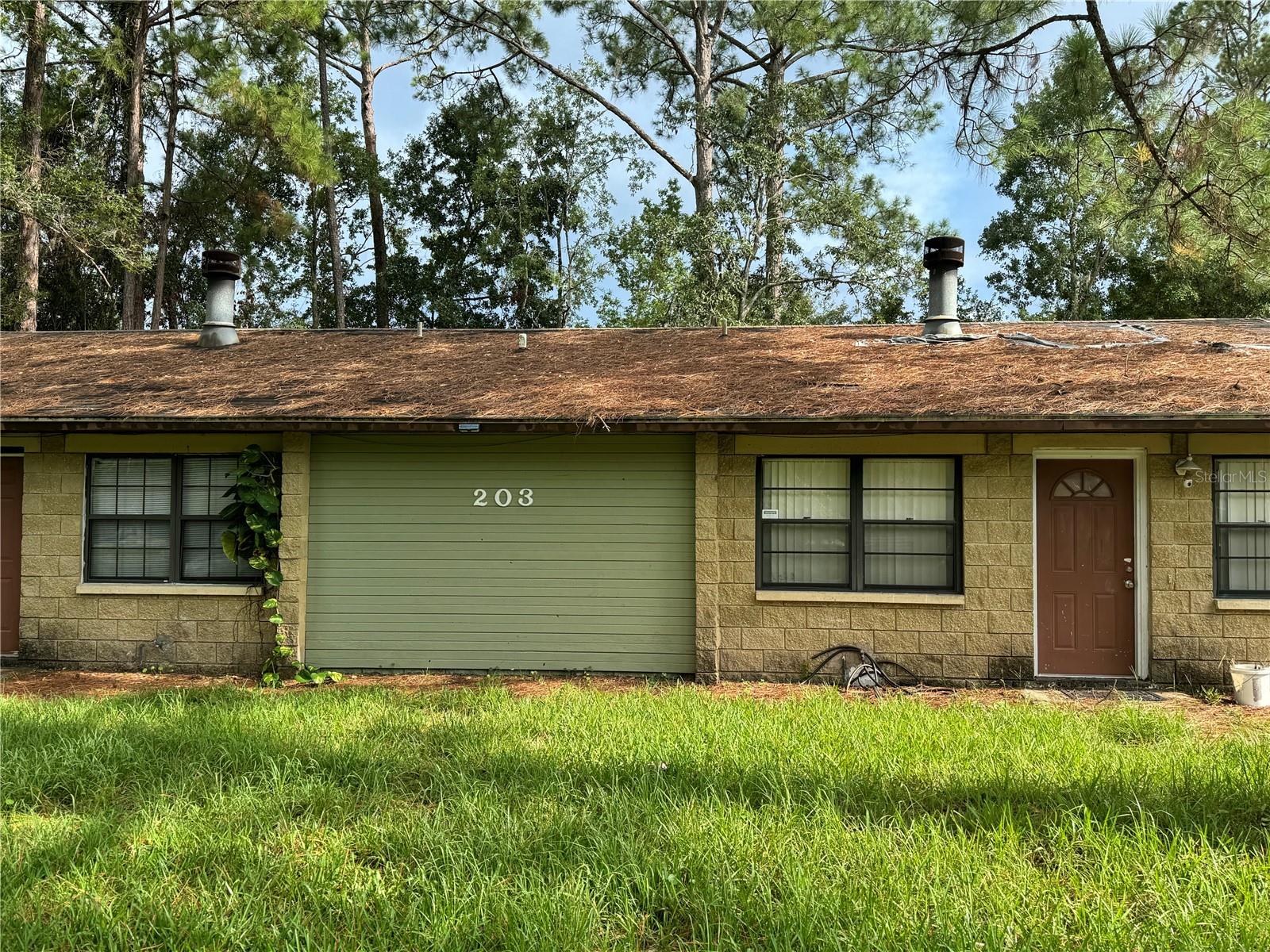 203 Ne 40th Ln Property Photo