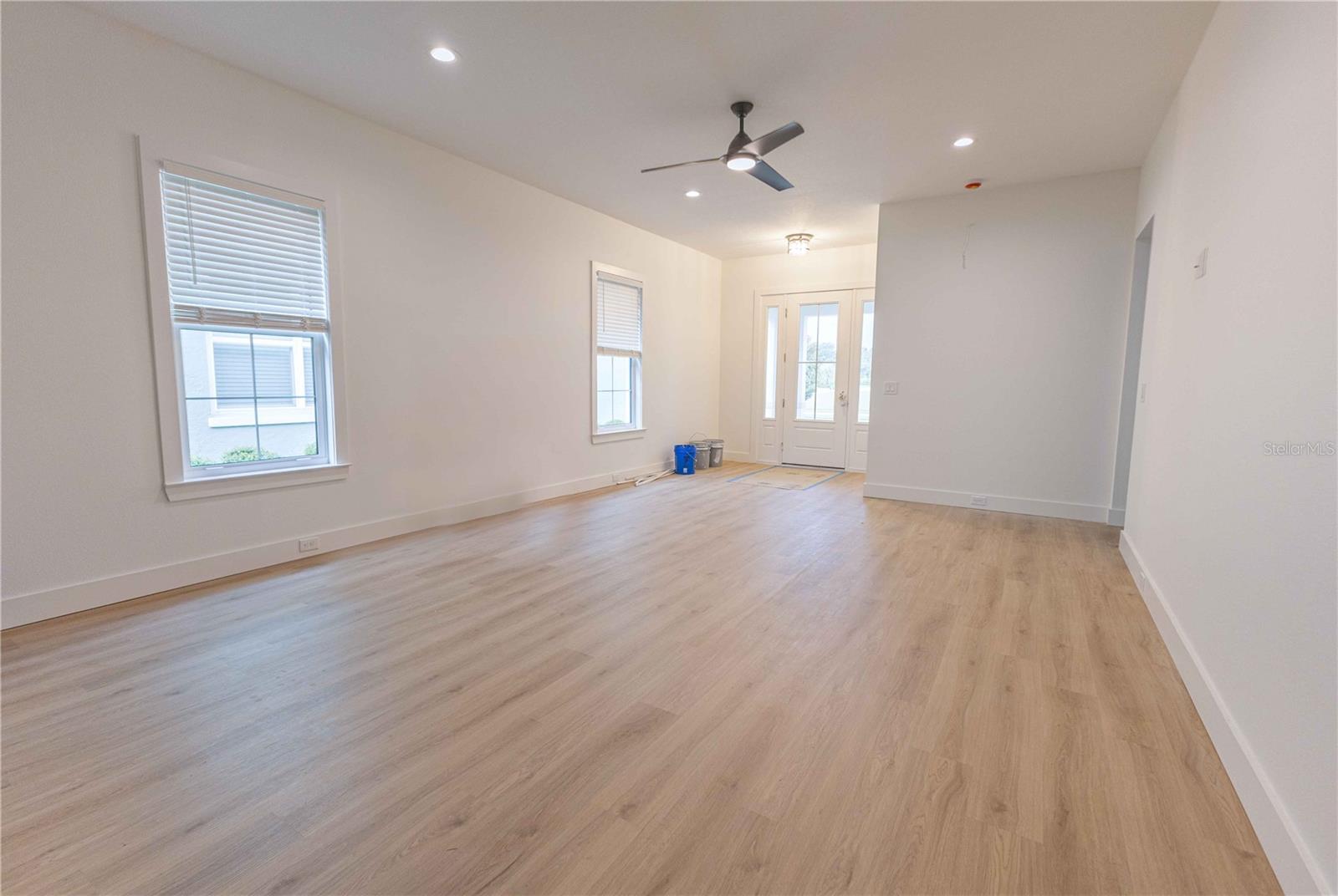 10619 Grand Oaks Blvd Property Photo 4