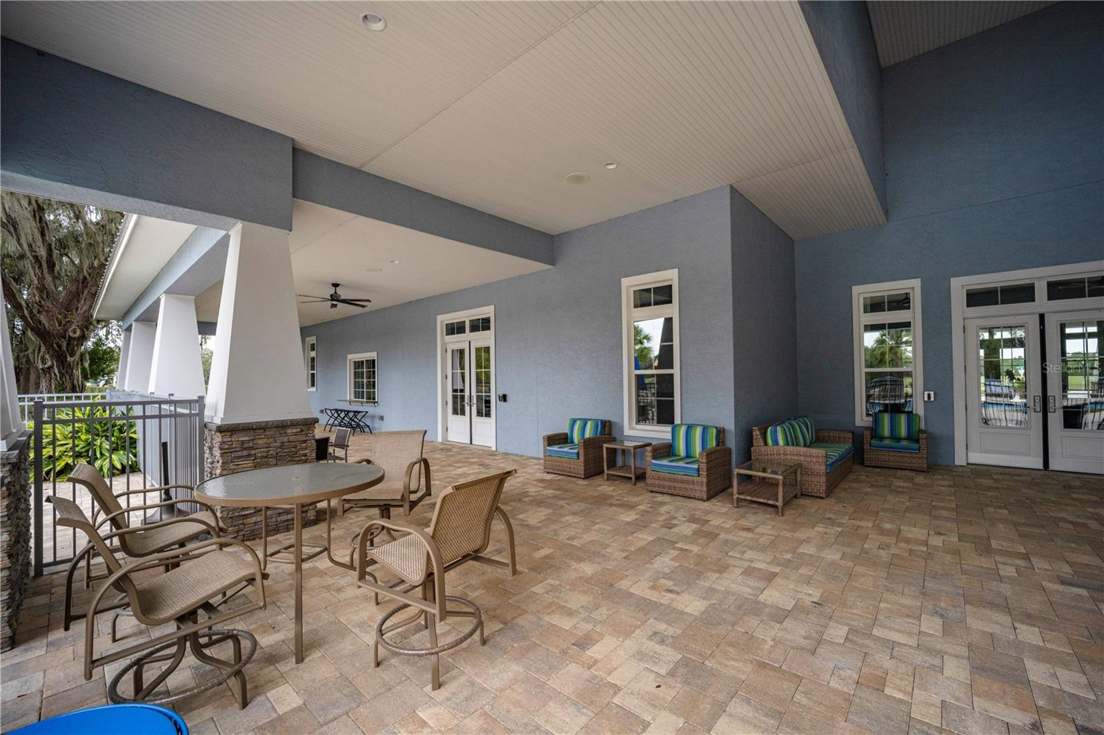 10619 Grand Oaks Blvd Property Photo 37