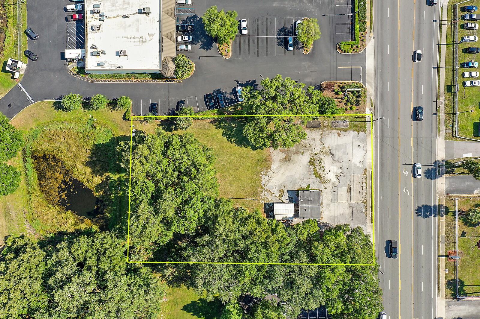 830 S Main St Property Photo 14