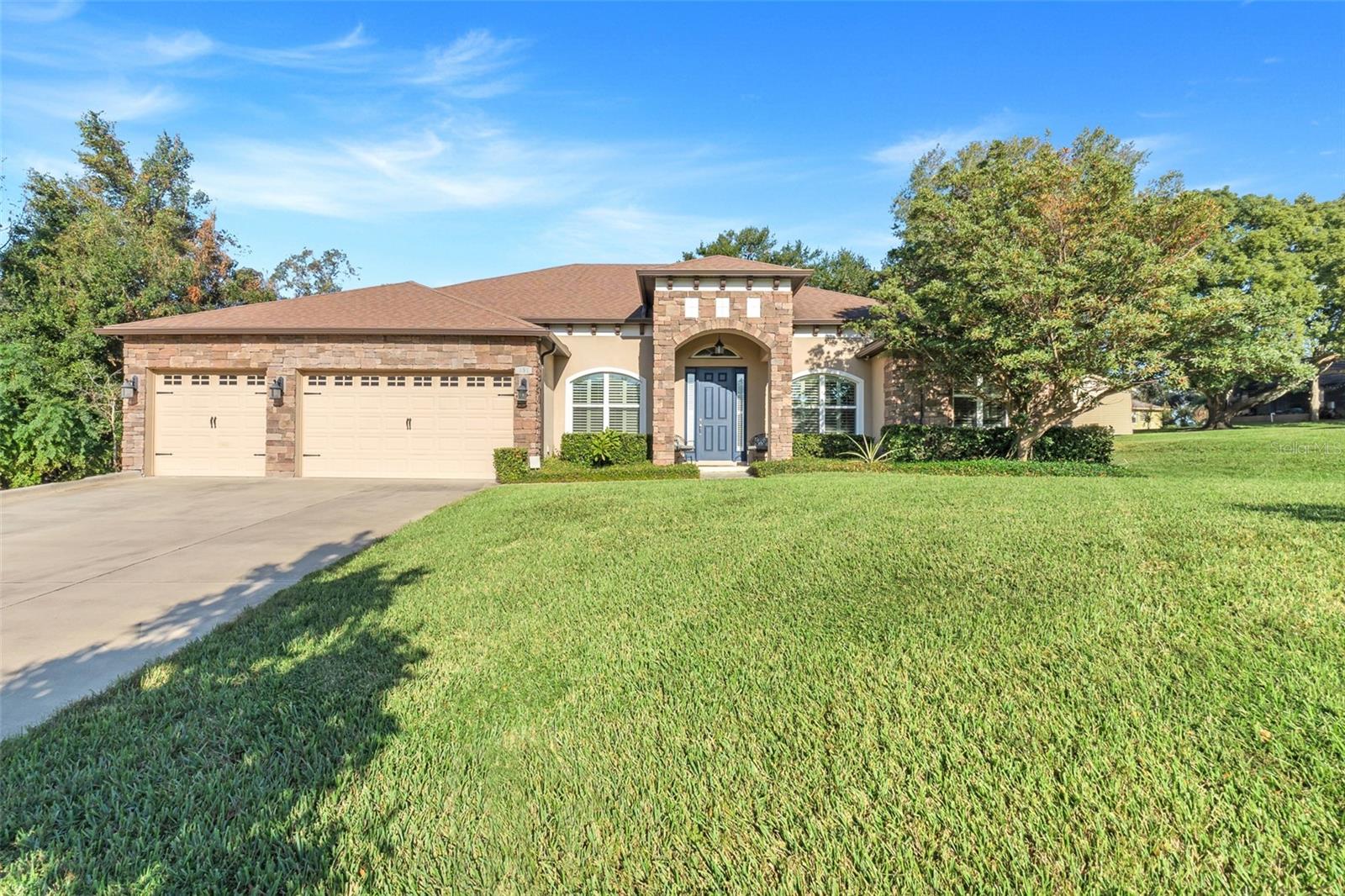 551 BROOKWOOD CT Property Photo 1