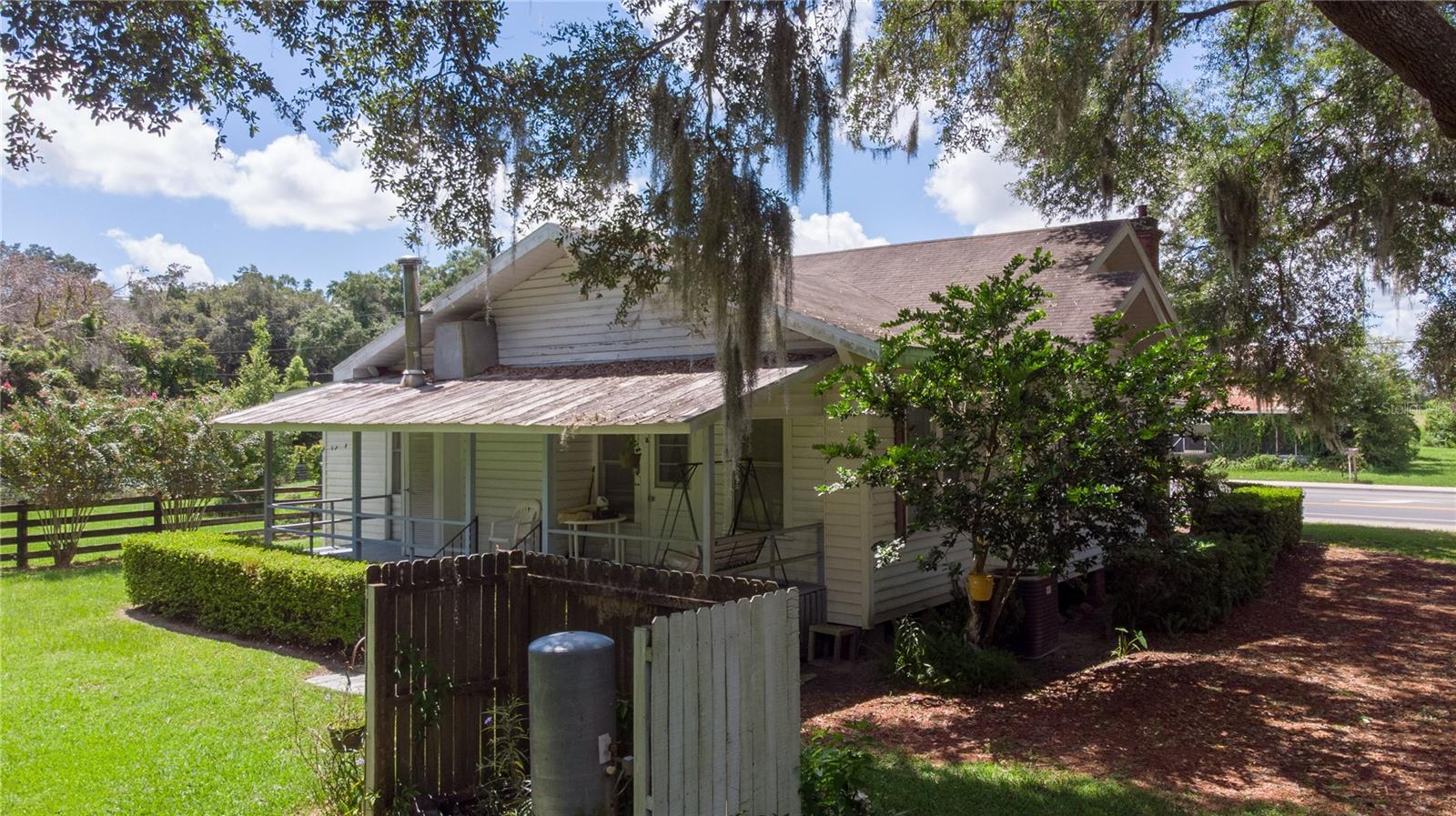 3778 E C-466 Rd Property Photo 14