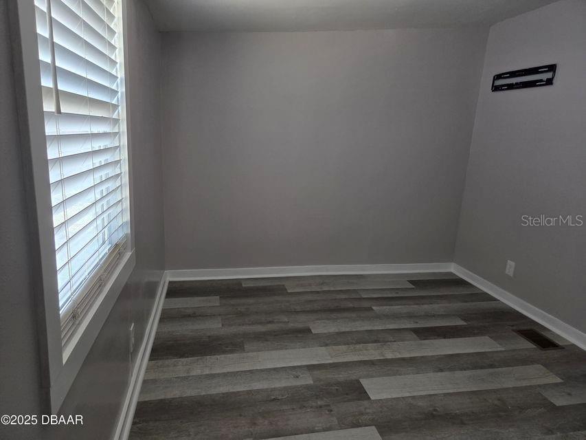 339 Maple St Property Photo 14