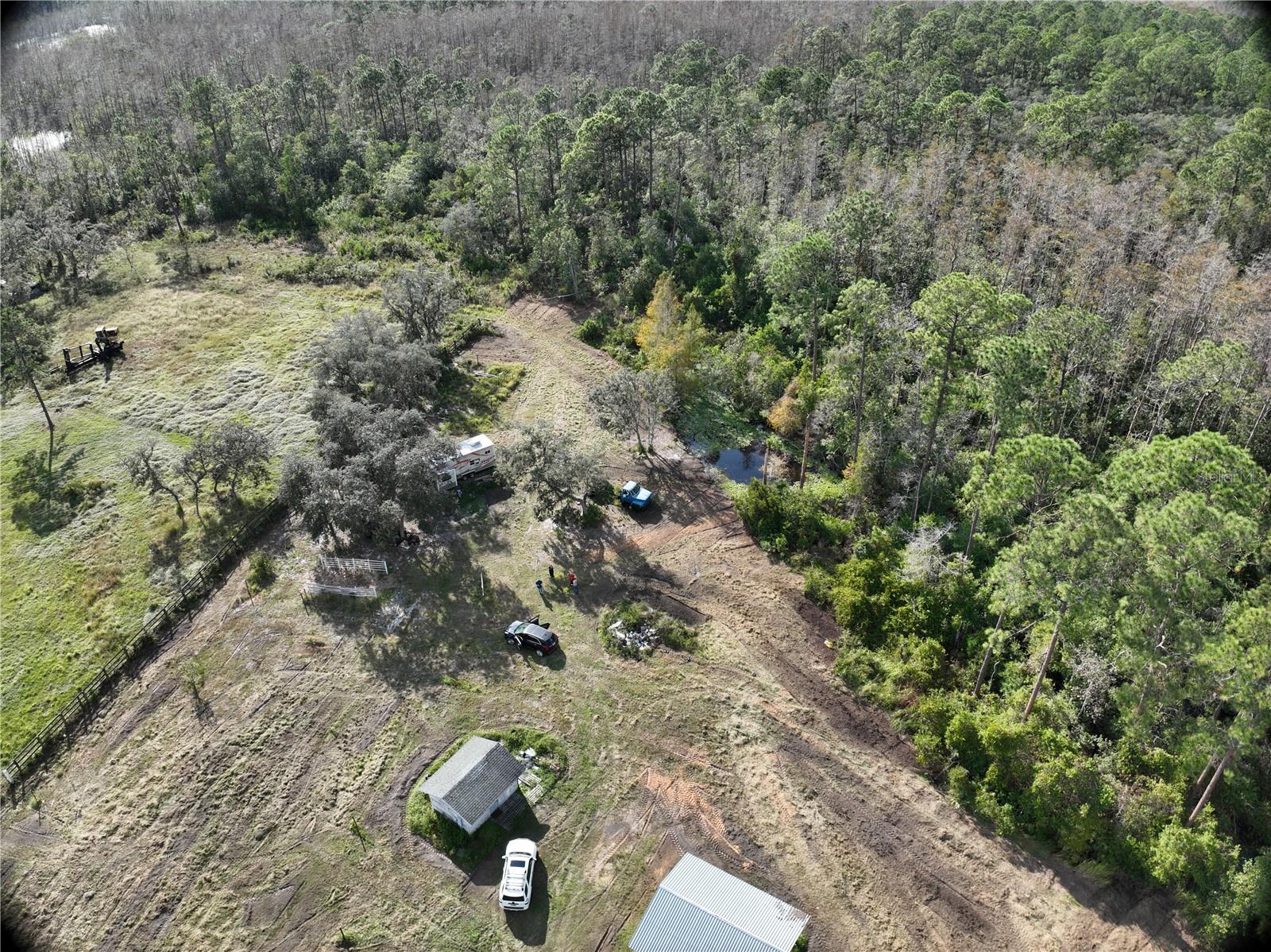 5642 Goff Island Rd Property Photo 3