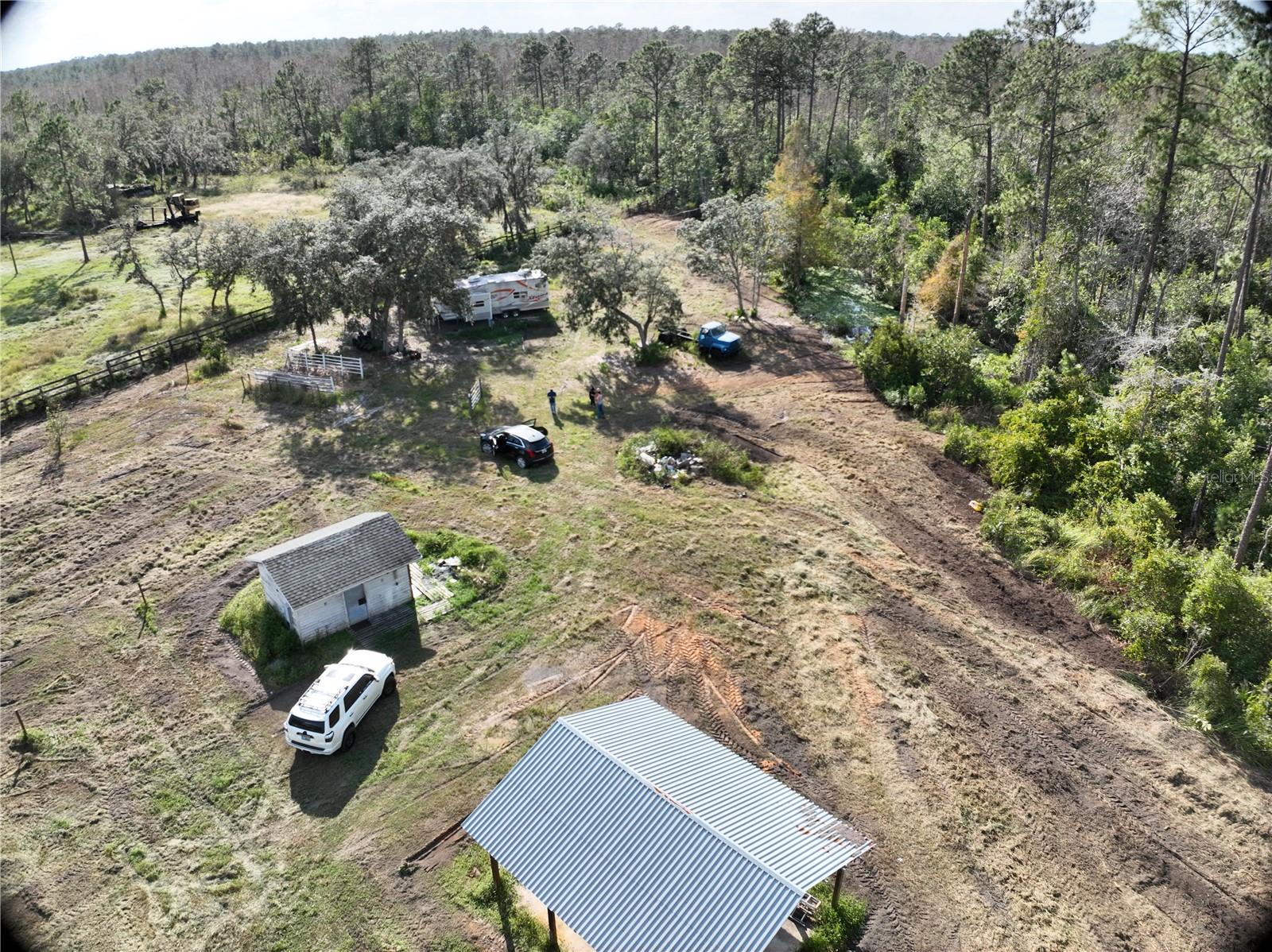 5642 Goff Island Rd Property Photo 6