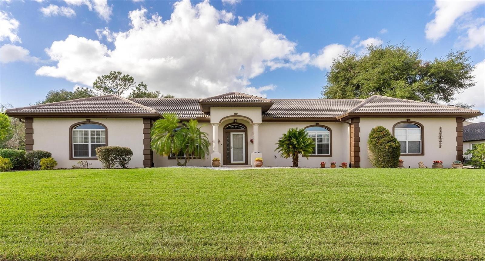 6178 Spinnaker Loop Property Photo 1