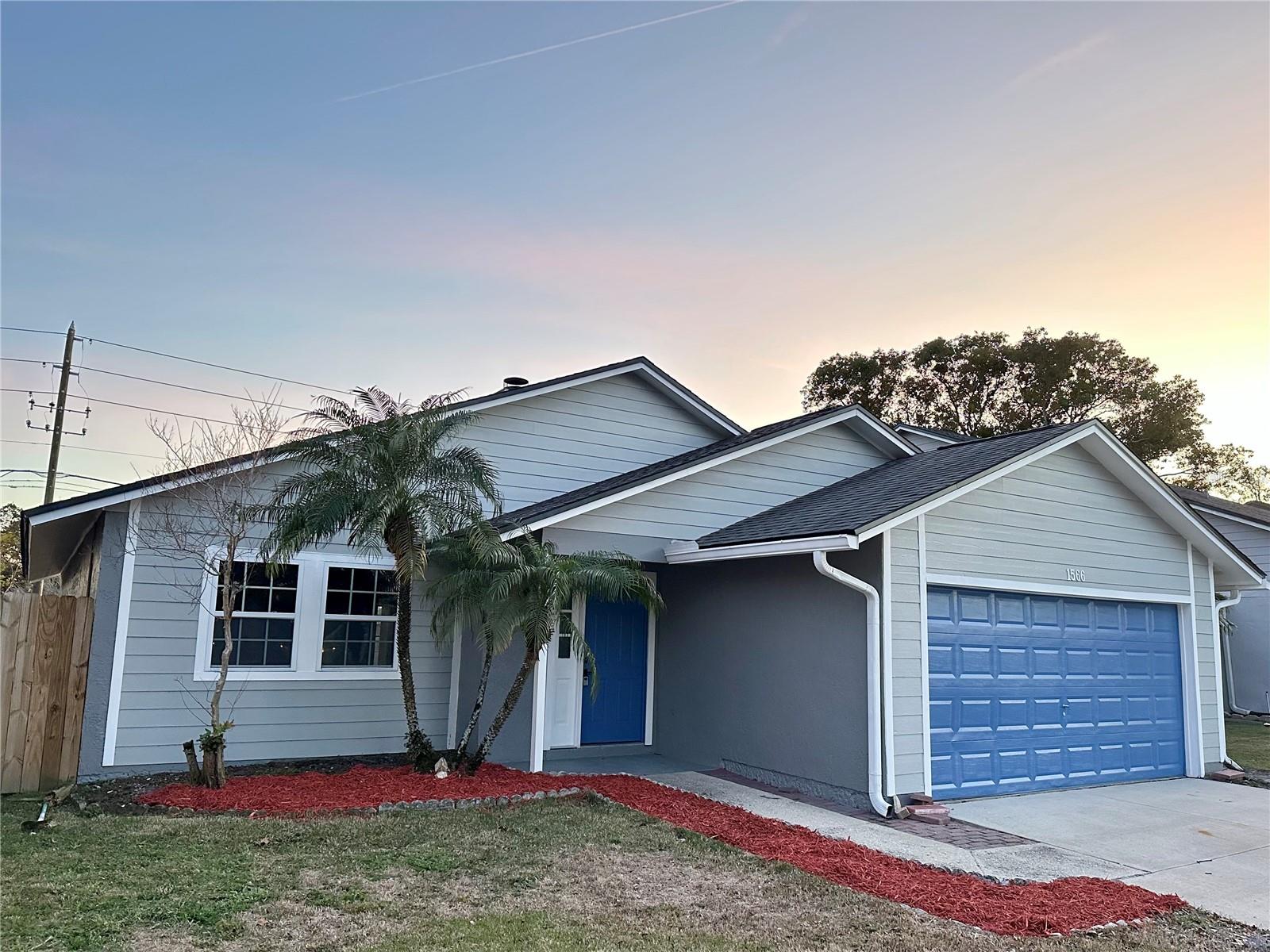 1566 Lawndale Cir Property Photo 1