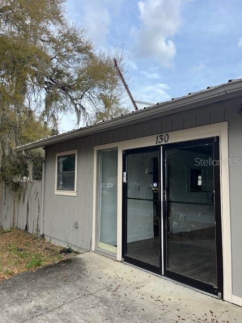 109 W Guava St Property Photo 1