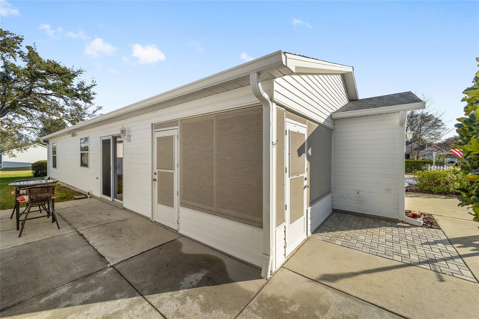 2907 Barboza Dr Property Photo 5