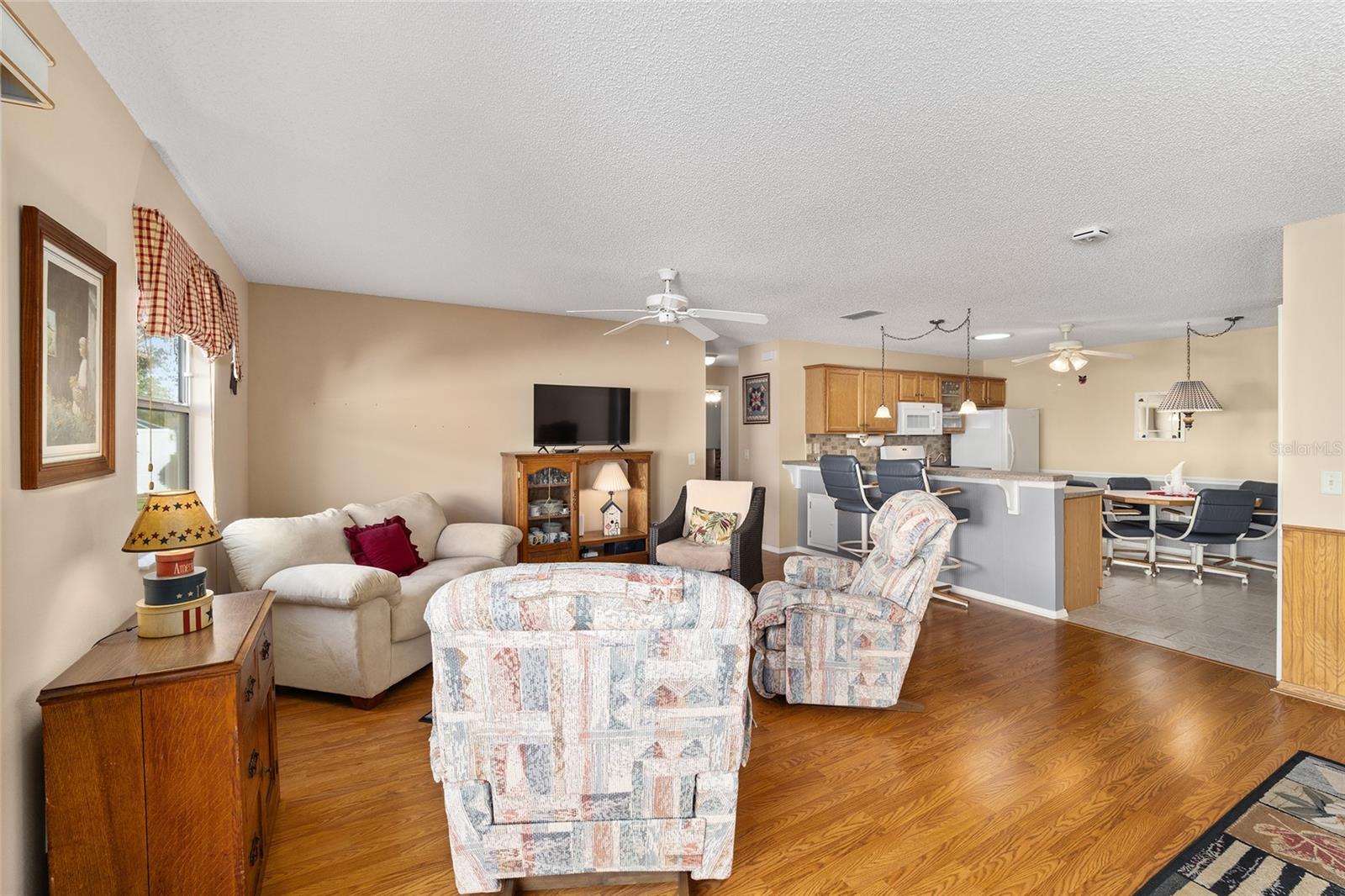 2907 Barboza Dr Property Photo 14