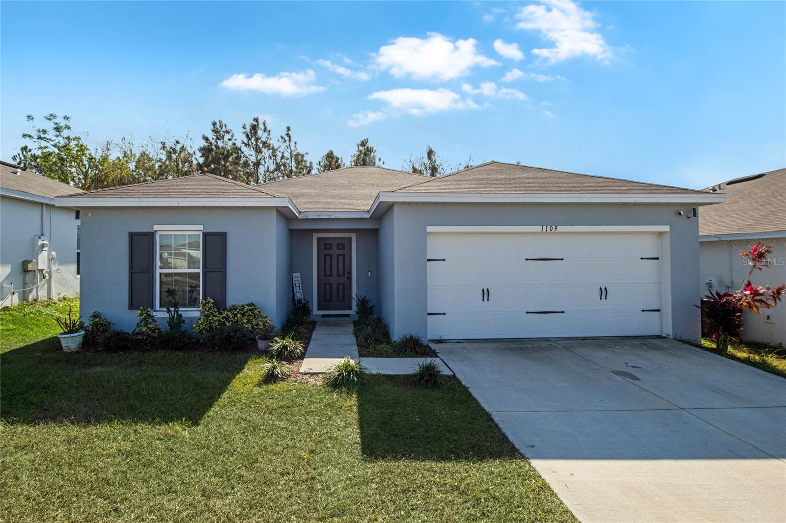 1109 Catskill Dr Property Photo 1