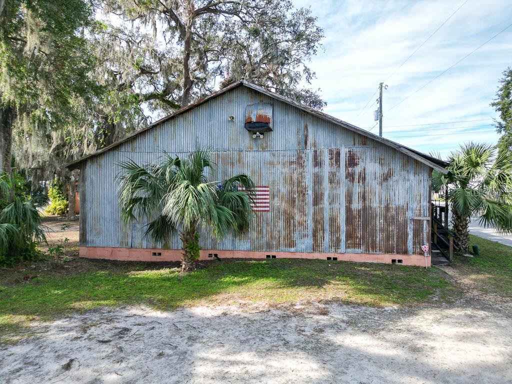 15 S Market Blvd Property Photo 6
