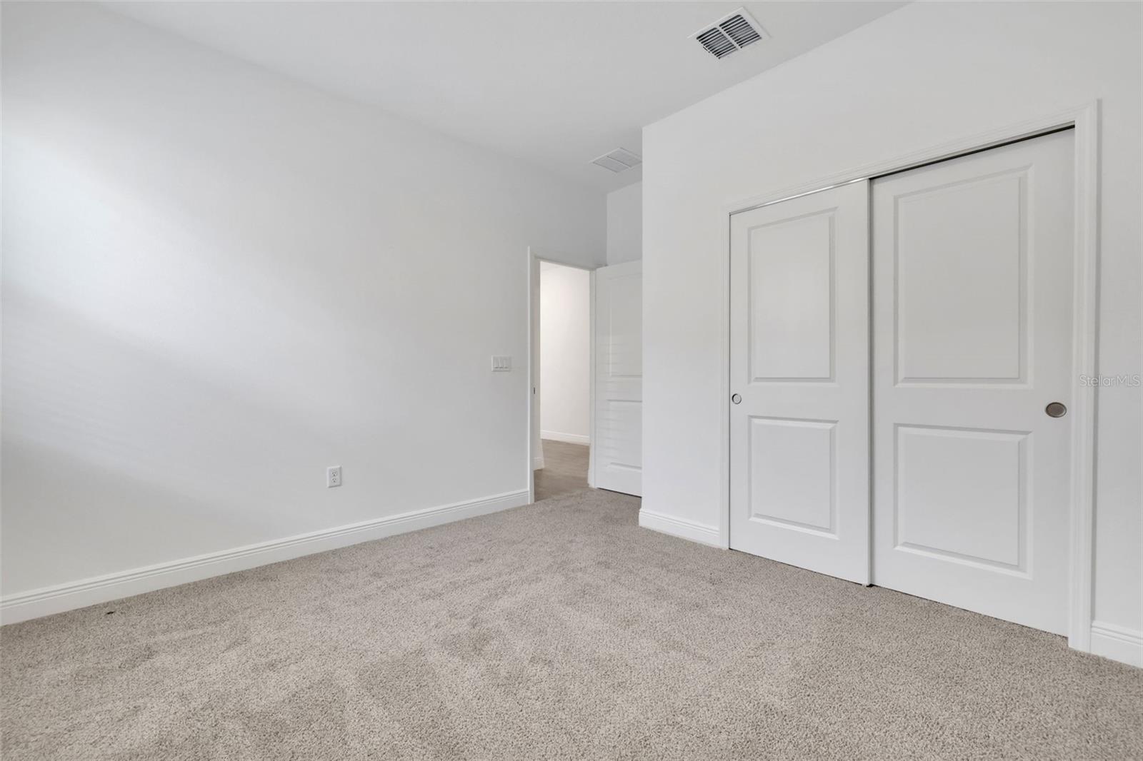 5131 Firebush Dr Property Photo 24