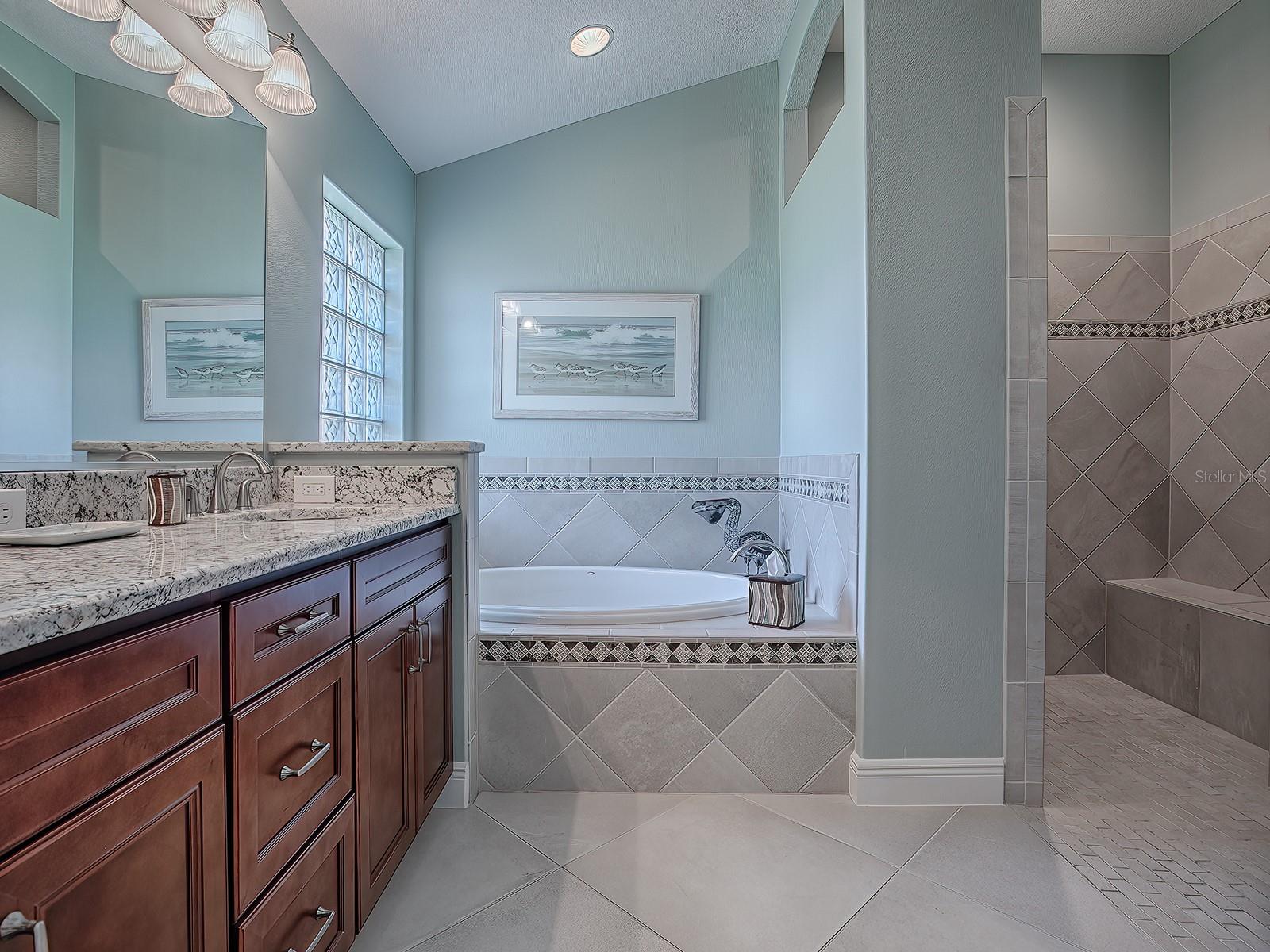 3590 Ithaca Ter Property Photo 50