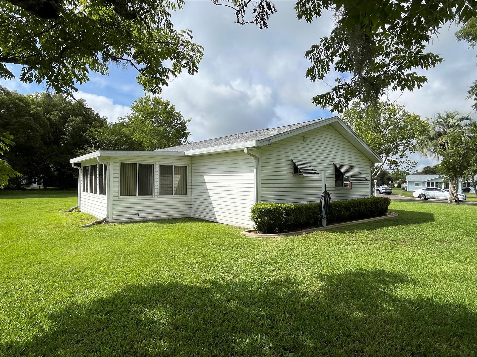 10173 Se 175th Ln Property Photo 6