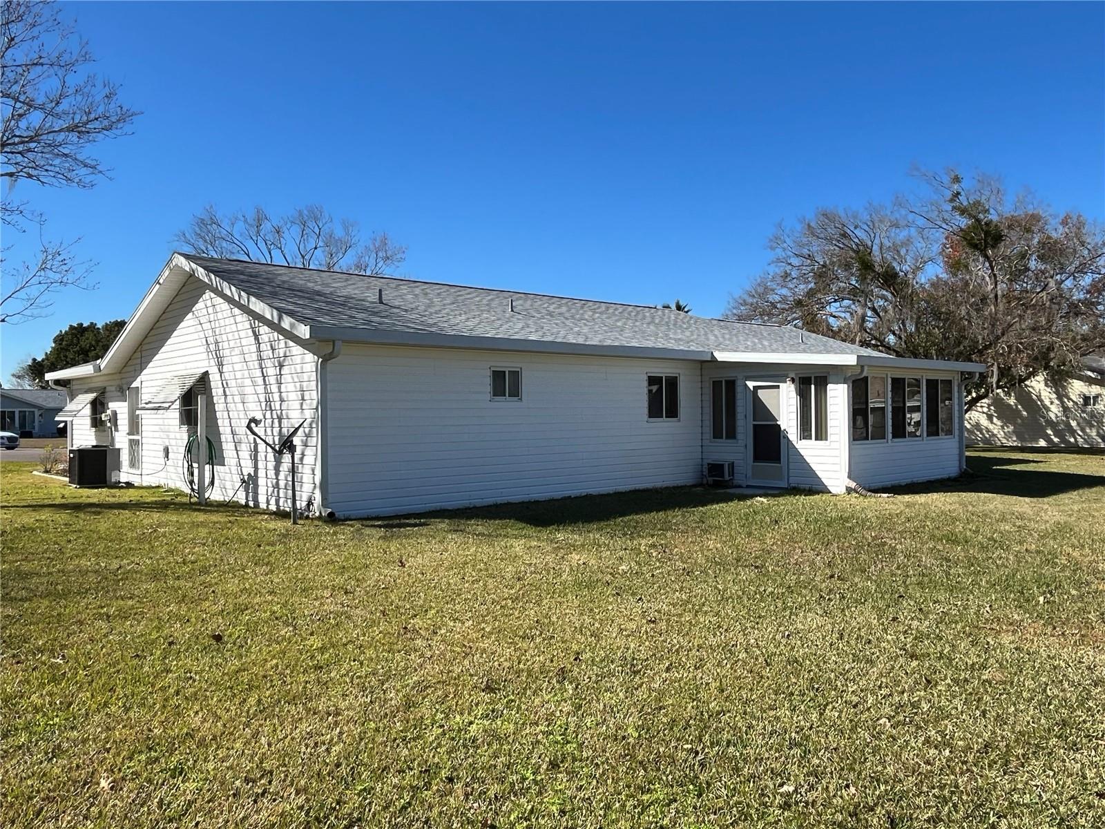10173 Se 175th Ln Property Photo 40