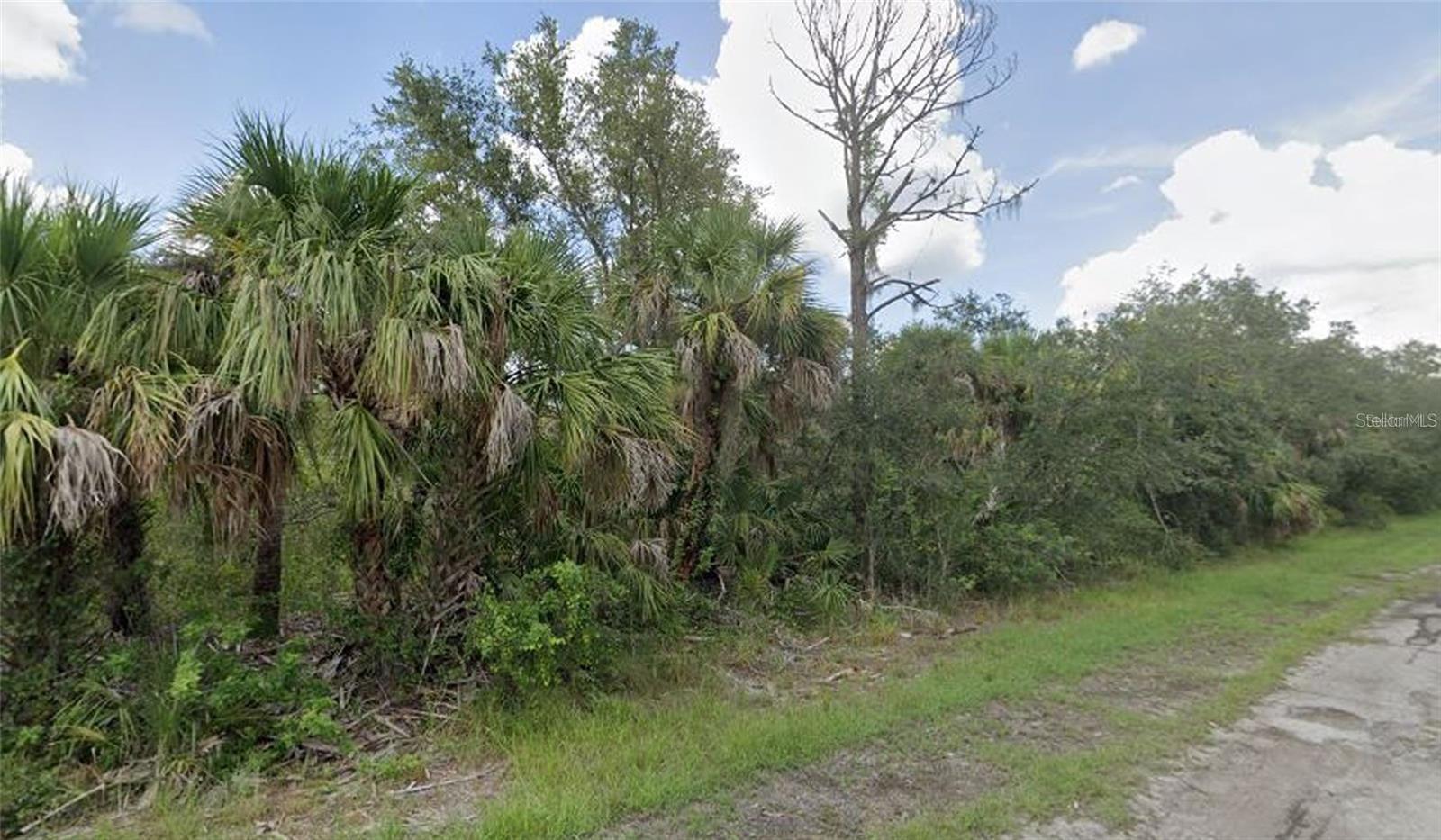 18142 Garth Ave Property Photo 1