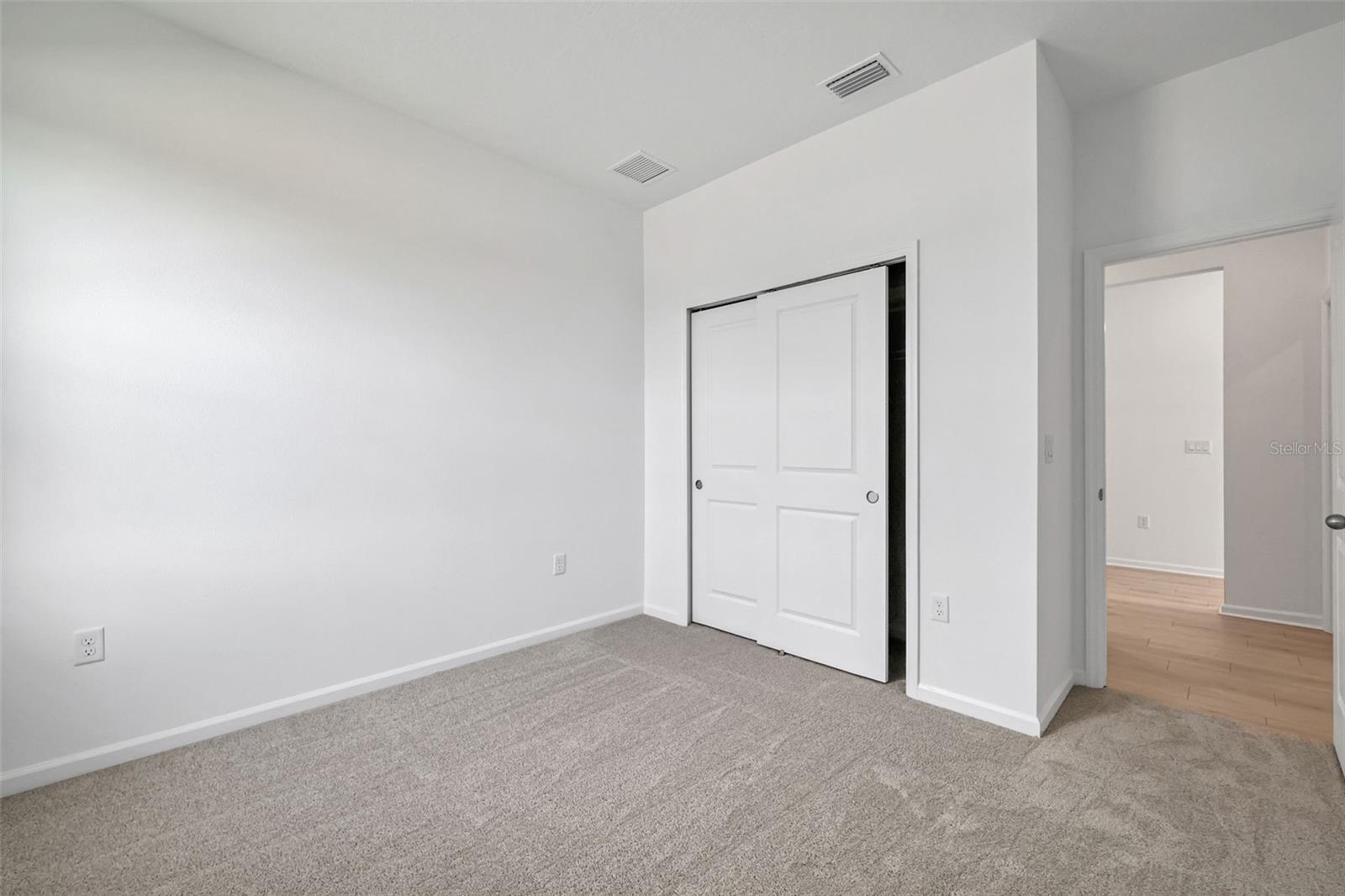 2848 Supermarine Rd Property Photo 15