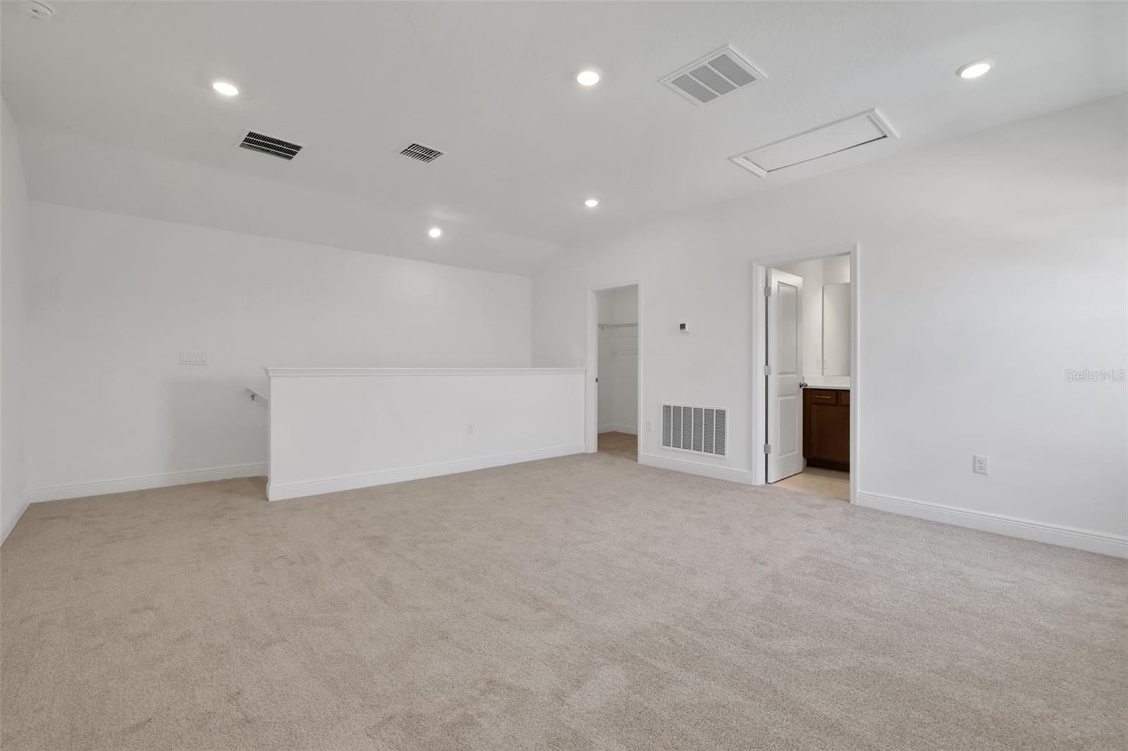 5119 Firebush Dr Property Photo 32