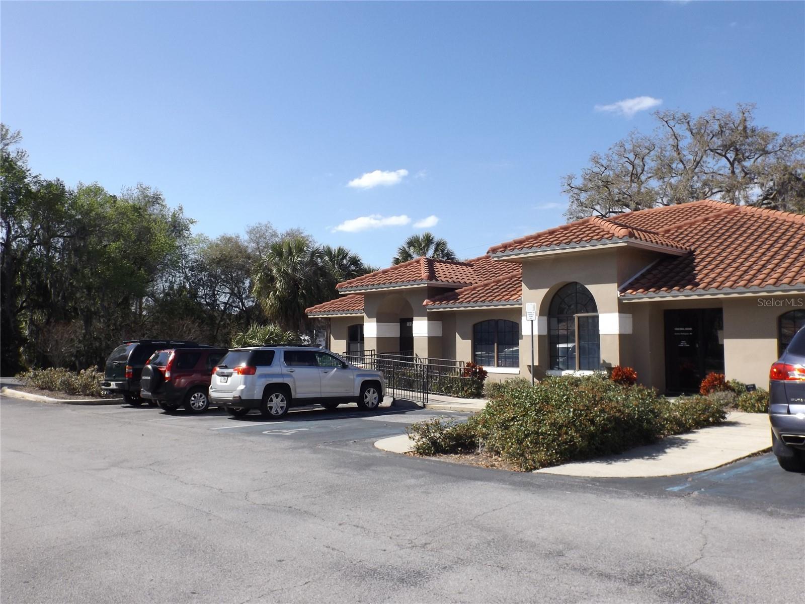 601 E Dixie Ave #101 Property Photo