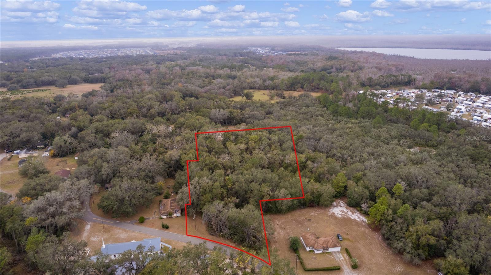 N Quarters Rd Property Photo 1