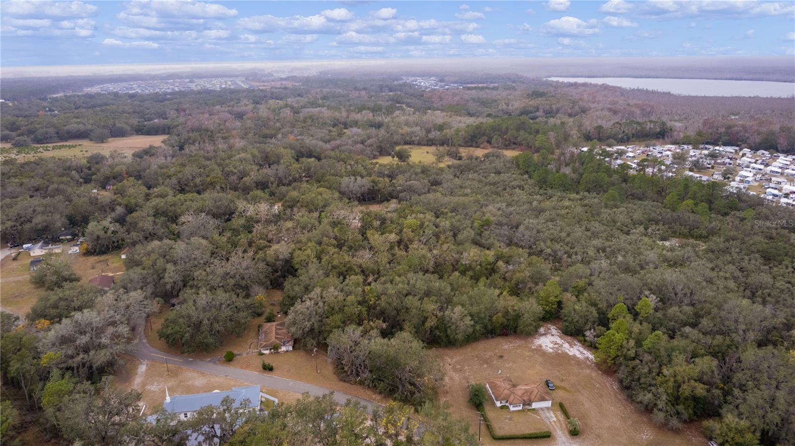 N Quarters Rd Property Photo 2